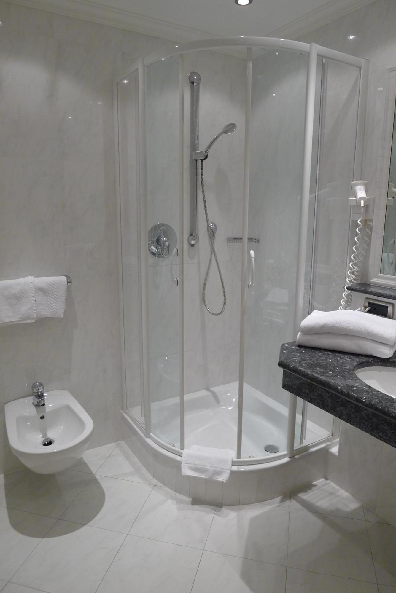 Th - Greif Hotel 4*