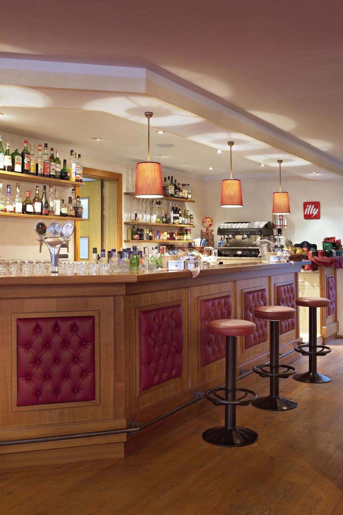 Th - Greif Hotel 4*